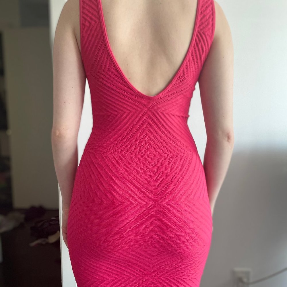 BCBGeneration Pink Low-Back Tight Summer Dress